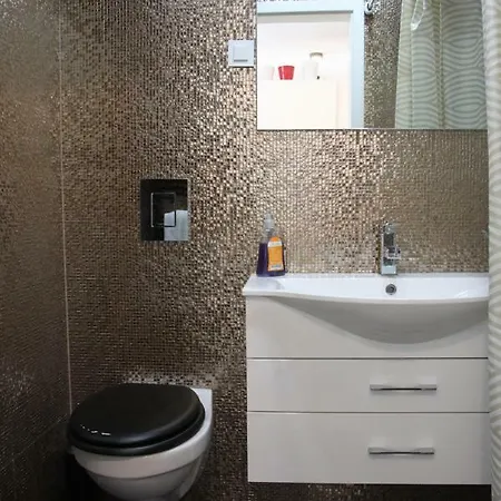 ★exquisite African Pleasure★ Free Parking ★local Apartmán